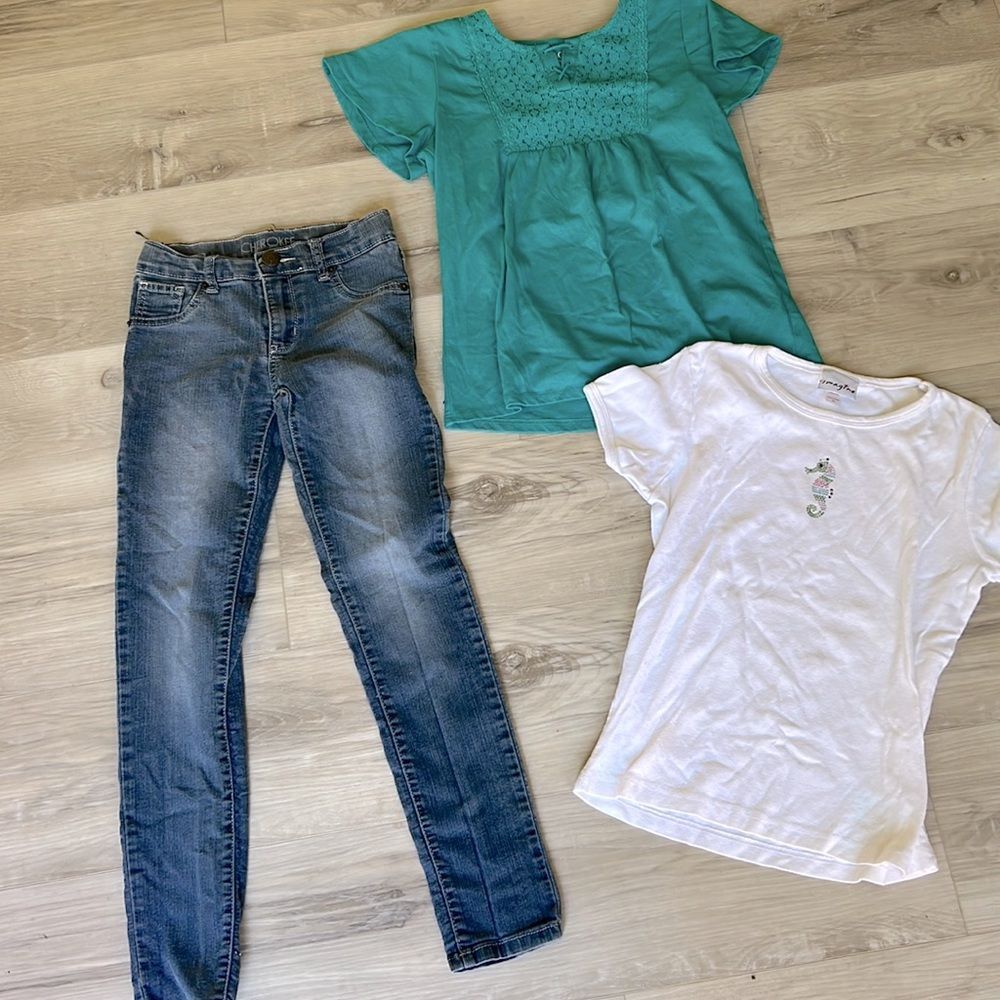 Cherokee Children’s Place Skinny Jeans Shirt Bundle Set Size Medium 10/12